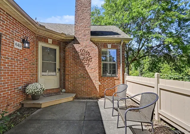 Photo 3 of Condo for sale at 649 Perry Creek Dr, Grand Blanc City Genesee, MI 48439 | MLS# 20261055438 | Listing updated on 2026-10-19