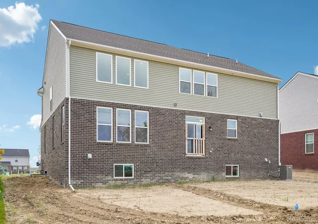 Photo 3 of Single family home for sale at 1967 Elizabeth Ln, Superior Charter Township Washtenaw, MI 48198 | MLS# 20261055594 | Listing updated on 2026-10-11