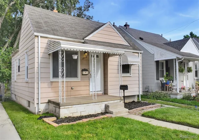 Photo 1 of Single family home for sale at 15426 Wakenden, Redford, MI 48239 | MLS# 20261055846 | Listing updated on 2026-09-12
