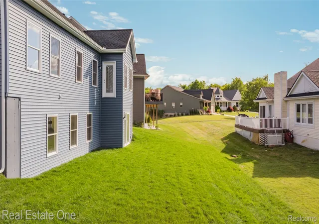 Photo 4 of Single family home for sale at 7453 Village Ct, Davisburg, MI 48350 | MLS# 20261055948 | Listing updated on 2026-09-06