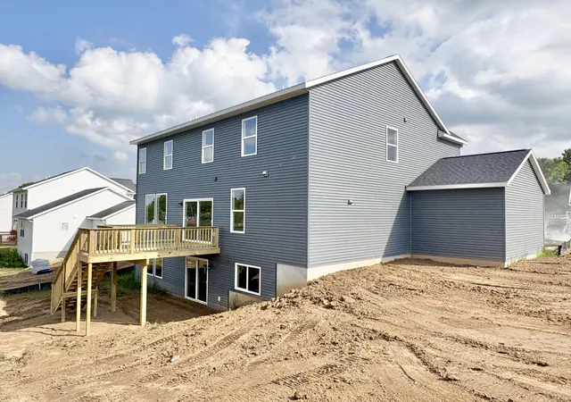 Photo 3 of Single family home for sale at 8321 Kettle Oak Dr Se, Alto, MI 49302 | MLS# 65026037258 | Listing updated on 2026-09-01