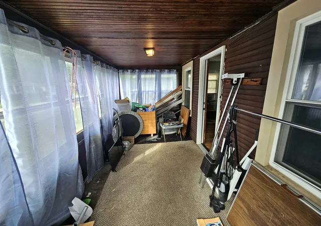Photo 3 of Single family home for sale at 1349 Hickory St, Niles, MI 49120 | MLS# 69026037460 | Listing updated on 2026-09-10