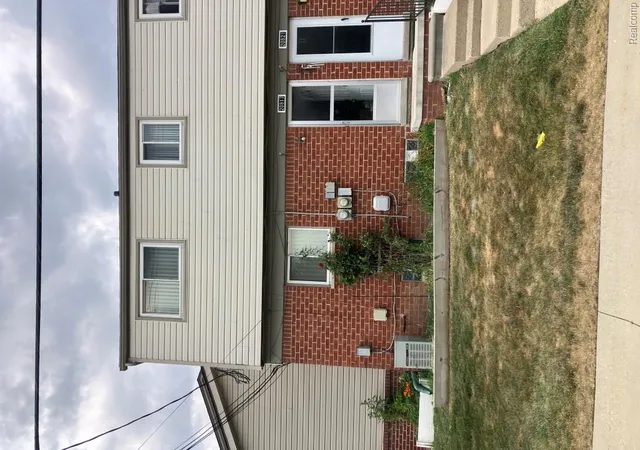 Photo 1 of Condo for sale at 20817 Washington, Roseville, MI 48066 | MLS# 20261056602 | Listing updated on 2026-09-08