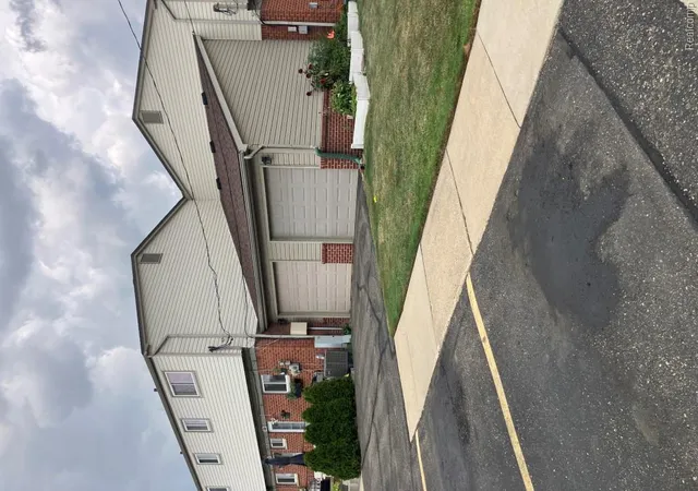 Photo 2 of Condo for sale at 20817 Washington, Roseville, MI 48066 | MLS# 20261056602 | Listing updated on 2026-09-08