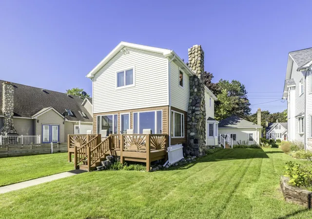 Photo 3 of Single family home for sale at 7769 Lakeview Dr, Lexington, MI 48450 | MLS# 58050215879 | Listing updated on 2026-09-09