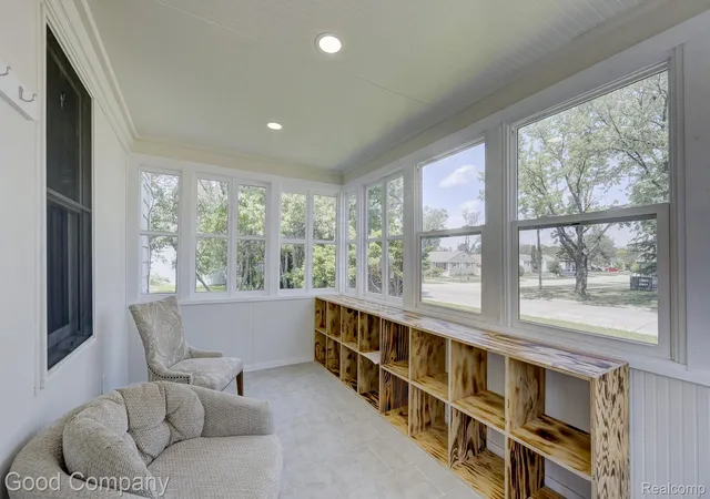 Photo 3 of Multi family home for sale at 335 W Lincoln Ave, Madison Heights, MI 48071 | MLS# 20261057315 | Listing updated on 2026-09-17