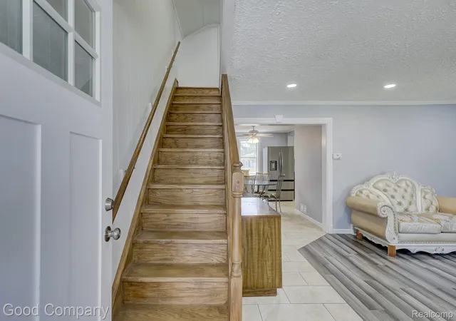 Photo 3 of Multi family home for sale at 335 W Lincoln Ave, Madison Heights, MI 48071 | MLS# 20261057315 | Listing updated on 2026-09-17