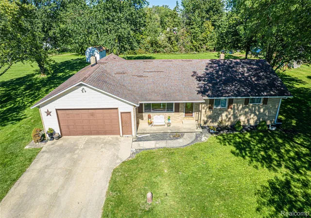 Photo 1 of Single family home for sale at 11115 E Pittsburg Rd, Durand, MI 48429 | MLS# 20261057598 | Listing updated on 2026-10-18