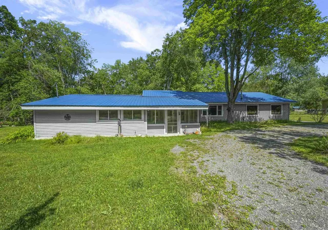 Photo 1 of Single family home for sale at 6145 Parker Dr, Lake, MI 48632 | MLS# 78080071502 | Listing updated on 2026-10-06