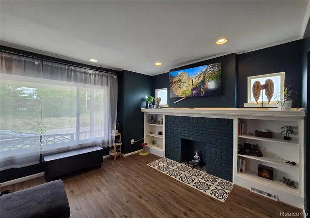 Photo 1 of Single family home for sale at 4175 Beaconsfield St, Detroit, MI 48224 | MLS# 20261057887 | Listing updated on 2026-09-23