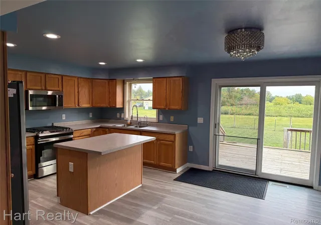Photo 3 of Single family home for sale at 909 W Barnes Rd, Fostoria, MI 48435 | MLS# 20261058242 | Listing updated on 2026-09-23