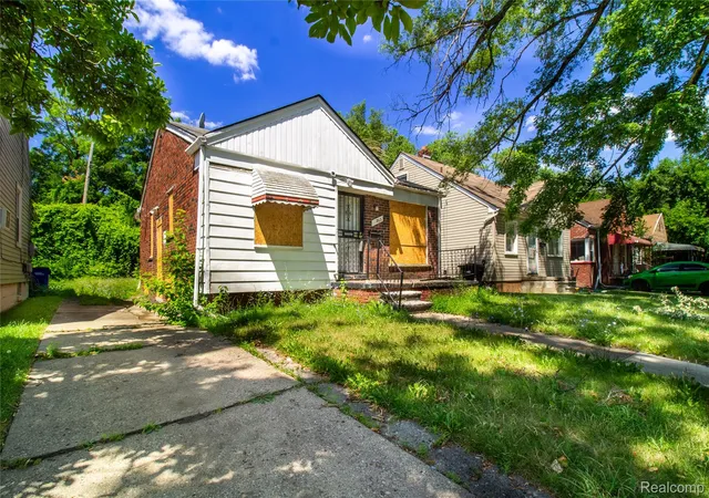 Photo 3 of Single family home for sale at 8863 Marlowe St, Detroit, MI 48228 | MLS# 20261058687 | Listing updated on 2026-09-11