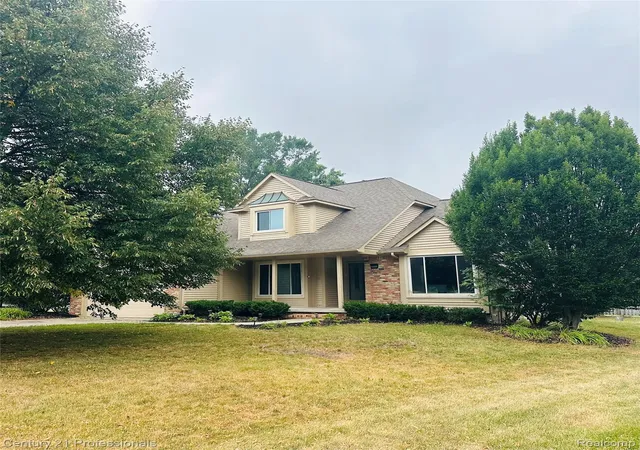 Photo 1 of Single family home for sale at 12220 Moceri Dr, Grand Blanc, MI 48439 | MLS# 20261058730 | Listing updated on 2026-10-27
