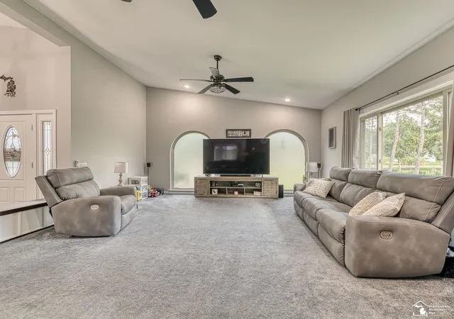 Photo 4 of Single family home for sale at 6849 Fortuna Dr, Temperance, MI 48182 | MLS# 57050216648 | Listing updated on 2026-09-09