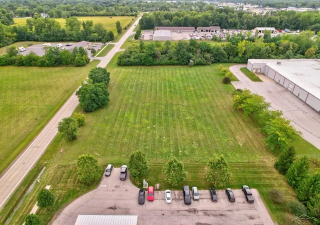 Photo 4 of Land for sale at Fashion Sq Blvd, Saginaw, MI 48603 | MLS# 61050216718 | Listing updated on 2026-09-10