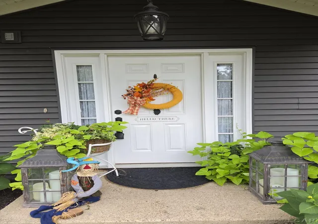 Photo 2 of Single family home for sale at 1200 W Pottawatamie St, Tecumseh, MI 49286 | MLS# 56050216818 | Listing updated on 2026-09-08