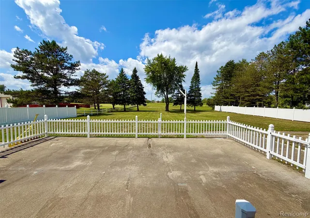 Photo 3 of Single family home for sale at 1222 Howe Rd, Burton, MI 48509 | MLS# 20261060089 | Listing updated on 2026-10-05