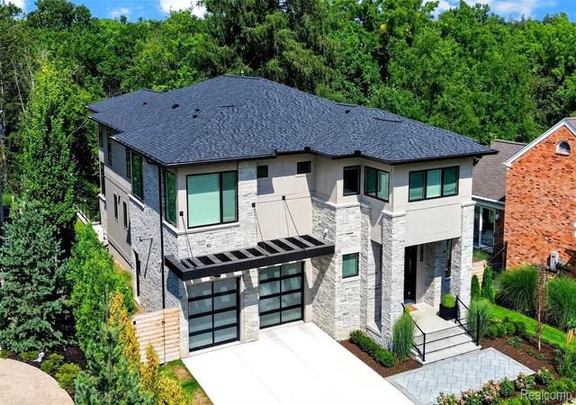 Photo 1 of Mansion for sale at 1230 Latham St, Birmingham, MI 48009 | MLS# 20261060111 | Listing updated on 2026-10-13