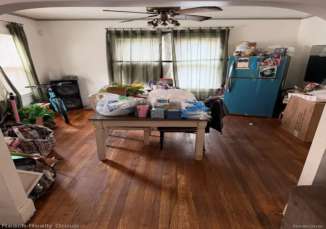 Photo 2 of Single family home for sale at 320 Richton St, Highland Park, MI 48203 | MLS# 20261060374 | Listing updated on 2026-10-06