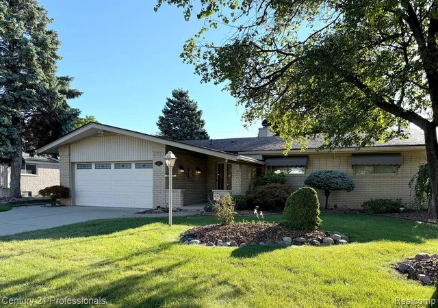 Photo 1 of Sale Pending at 37074 Gregory Dr, Sterling Heights, MI 48312 | MLS# 20261060544 | Listing updated on 2026-10-04