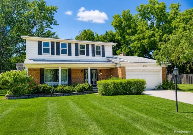 Photo 3 of Single family home for sale at 416 Lawson Ct, Troy, MI 48084 | MLS# 20261060779 | Listing updated on 2026-10-10