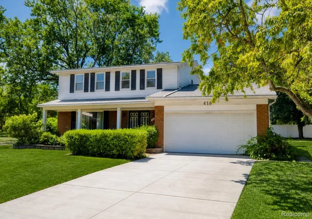 Photo 4 of Single family home for sale at 416 Lawson Ct, Troy, MI 48084 | MLS# 20261060779 | Listing updated on 2026-10-10