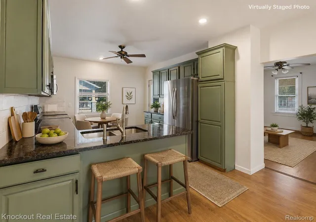 Photo 4 of Single family home for sale at 480 E Genesee St, Frankenmuth, MI 48734 | MLS# 20261061054 | Listing updated on 2026-09-05