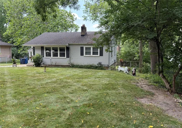 Photo 1 of Sale Pending at 931 Mixtwood St, Ann Arbor, MI 48103 | MLS# 20261061459 | Listing updated on 2026-09-13