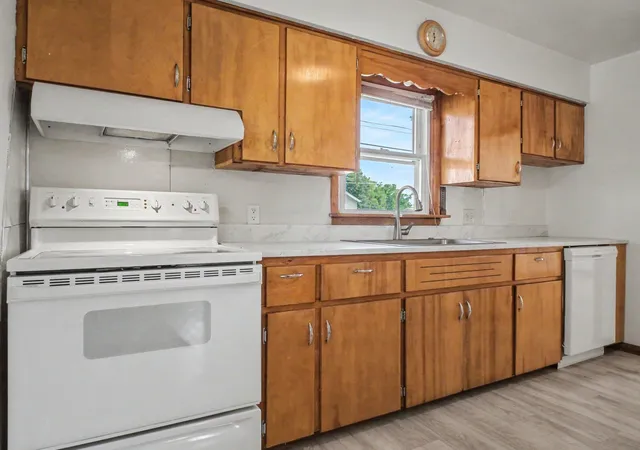 Photo 4 of Single family home for sale at 10705 E 2nd Street, Fowler, MI 48835 | MLS# 79080071942 | Listing updated on 2026-10-01