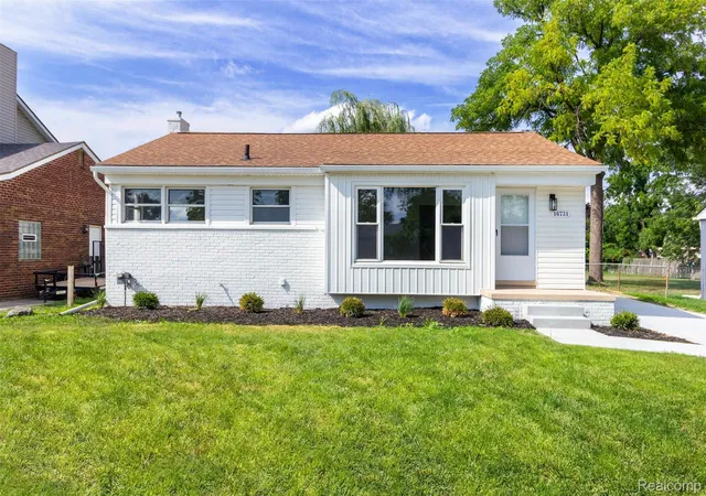 Photo 1 of Single family home for sale at 16731 College, Fraser, MI 48026 | MLS# 20261061714 | Listing updated on 2026-09-18