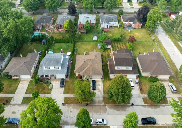 Photo 33 of Single family home for sale at 2730 Rhodes Dr, Troy, MI 48083 | MLS# 20261061941 | Listing updated on 2026-09-12