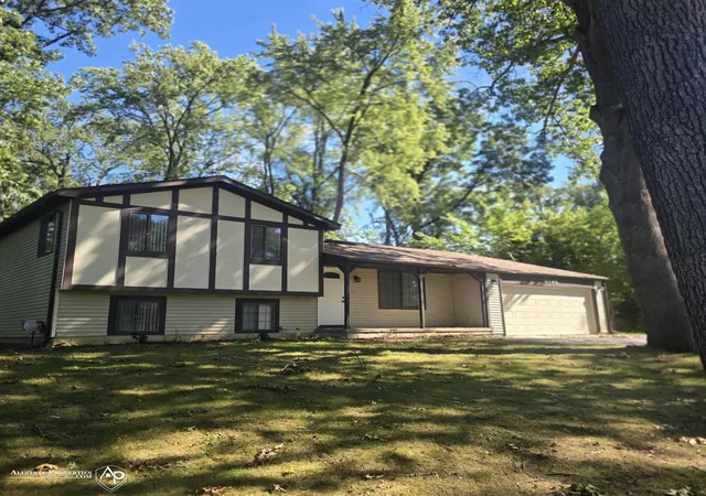 Photo 1 of Single family home for sale at 4149 Howarth Ter, West Bloomfield, MI 48323 | MLS# 5050217606 | Listing updated on 2026-10-09