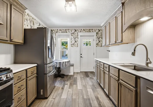 Photo 4 of Single family home for sale at 314 E Coffren Ave, Greenville, MI 48838 | MLS# 72026041023 | Listing updated on 2026-09-09