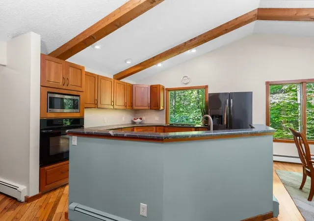 Photo 3 of Single family home for sale at 7211 Logan Ln, Traverse City, MI 49686 | MLS# 77080072051 | Listing updated on 2026-09-09