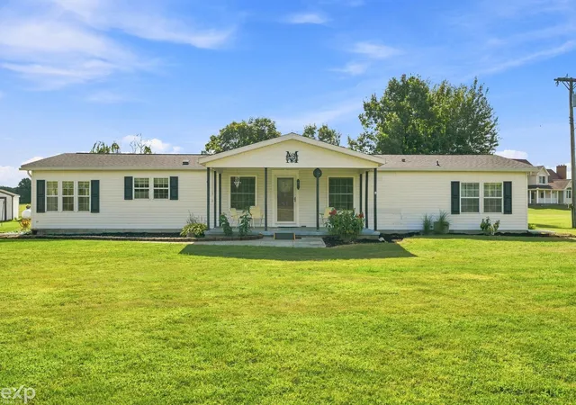 Photo 2 of Single family home for sale at 1598 Mayer Rd, Kimball Township St Clair, MI 48074 | MLS# 58050217762 | Listing updated on 2026-09-09