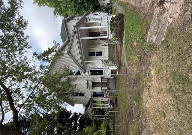 Photo 1 of Single family home for sale at 1028 Oak St, Flint, MI 48503 | MLS# 20261062315 | Listing updated on 2026-09-03