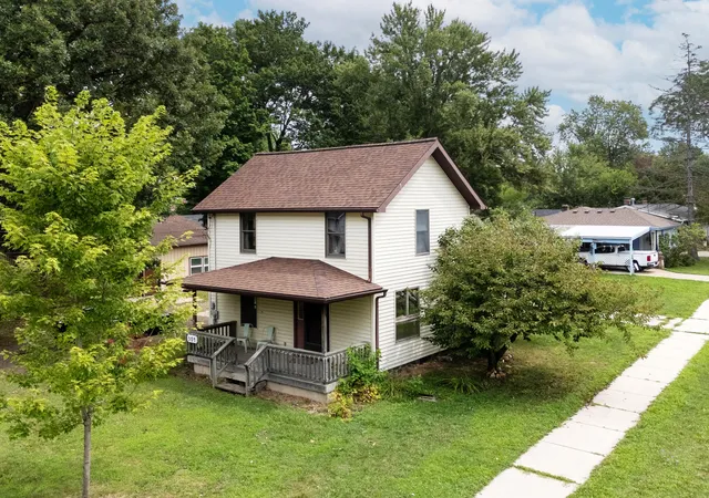Photo 1 of Single family home for sale at 304 N Hartel Rd, Potterville, MI 48876 | MLS# 66026041464 | Listing updated on 2026-10-05