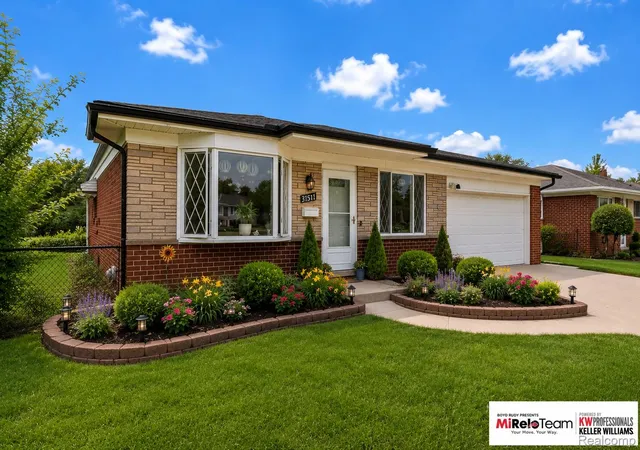 Photo 3 of Single family home for sale at 31511 Fairfield Dr, Warren, MI 48088 | MLS# 20261063037 | Listing updated on 2026-10-21