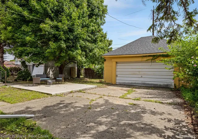 Photo 4 of Single family home for sale at 115 Moss St, Highland Park, MI 48203 | MLS# 20261063170 | Listing updated on 2026-10-05