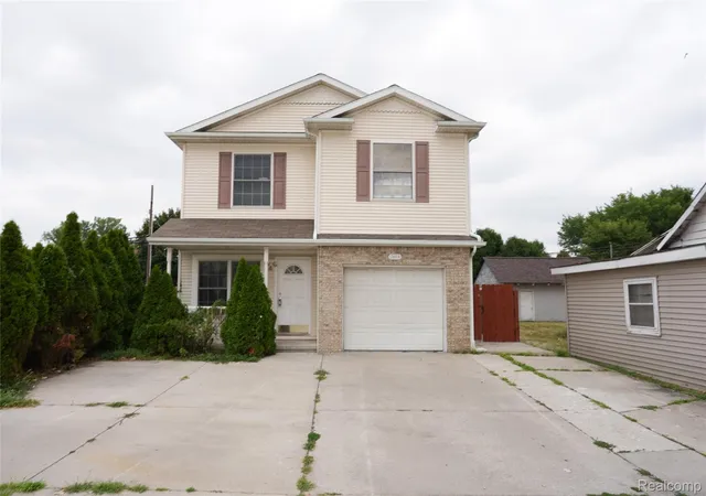 Photo 2 of Single family home for sale at 2018 John R Rd, Troy, MI 48083 | MLS# 20261063196 | Listing updated on 2026-10-12
