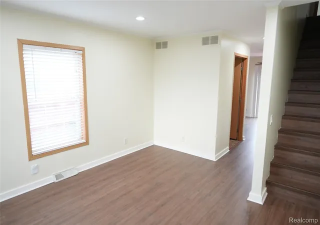 Photo 3 of Single family home for sale at 2018 John R Rd, Troy, MI 48083 | MLS# 20261063196 | Listing updated on 2026-10-12