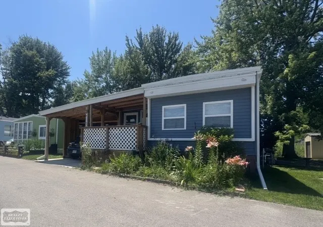 Photo 1 of Single family home for sale at 43367 Labelle St, Harrison Township, MI 48045 | MLS# 58050218047 | Listing updated on 2026-09-03