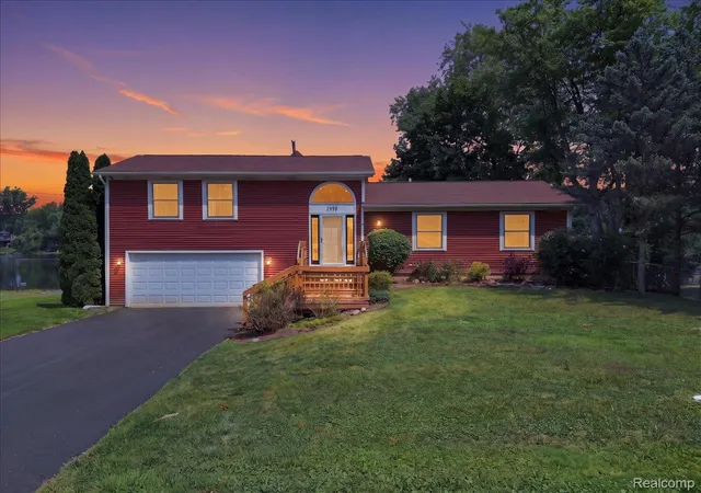 Photo 1 of Single family home for sale at 1255 Paul Blvd, Lake Orion, MI 48362 | MLS# 20261063463 | Listing updated on 2026-09-09