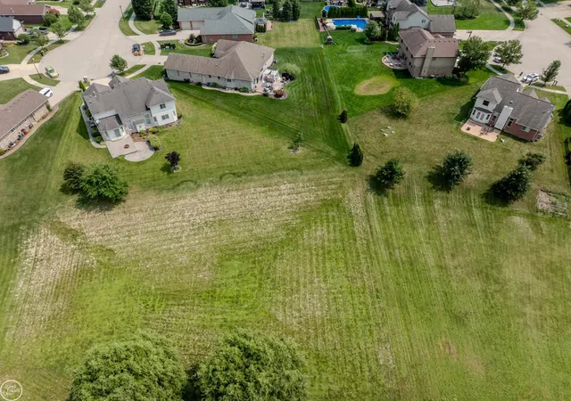 Photo 4 of Single family home for sale at 21832 Preserve Ct, Macomb Township Macomb, MI 48042 | MLS# 58050218161 | Listing updated on 2026-09-10