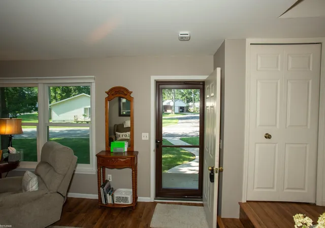 Listing Photo 4 - Condo for sale in building located at 3712 Ramblewood Dr, Port Huron, MI 48060
