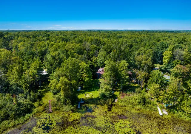 Photo 3 of Single family home for sale at 2591 Tonawanda Rd, Grawn, MI 49637 | MLS# 65026042101 | Listing updated on 2026-09-02