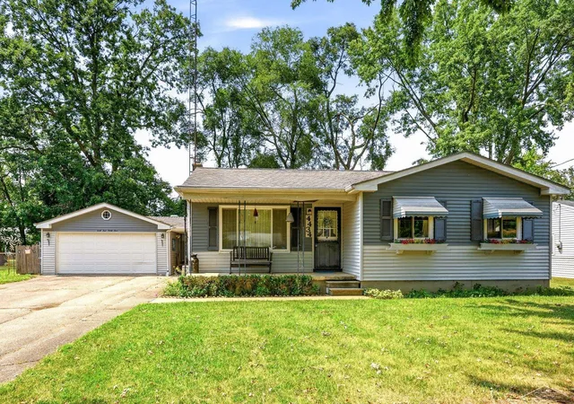 Photo 1 of Single family home for sale at 4434 Ashlawn Dr, Flint, MI 48507 | MLS# 61050218274 | Listing updated on 2026-09-09