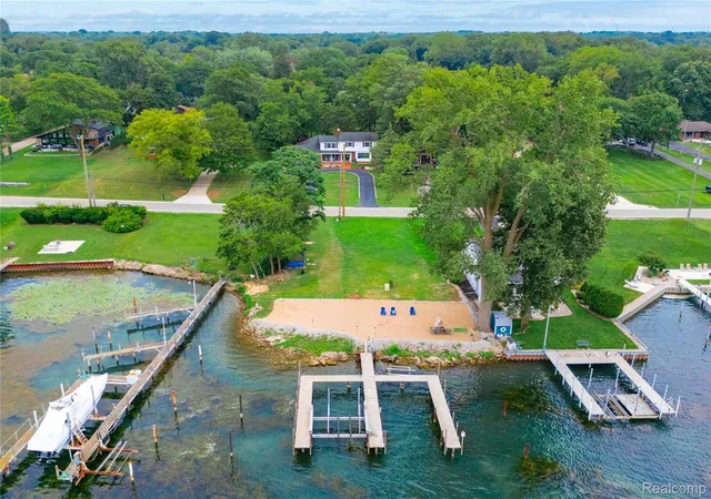 Photo 2 of Single family home for sale at 22271 W River Rd, Grosse Ile, MI 48138 | MLS# 20261064114 | Listing updated on 2026-10-06