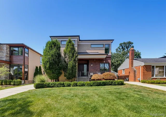 Photo 2 of Single family home for sale at 1884 Shipman Blvd, Birmingham, MI 48009 | MLS# 20261064142 | Listing updated on 2026-09-15