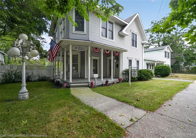 Photo 1 of Single family home for sale at 108 College St S, Holly, MI 48442 | MLS# 20261064316 | Listing updated on 2026-09-18